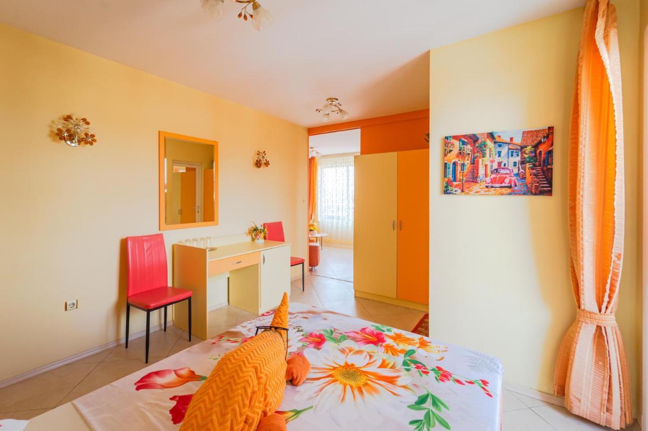 Boutique Guest House 'Sofia' ネセバル エクステリア 写真