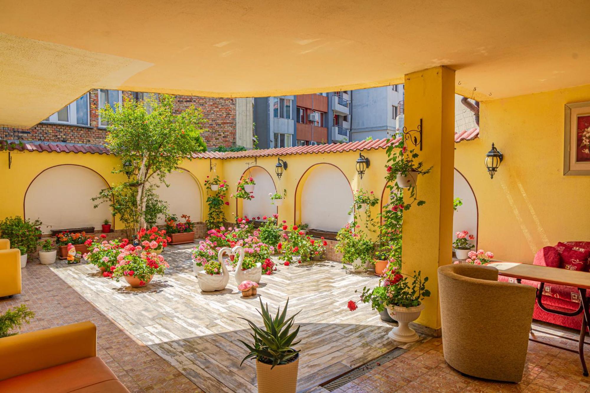 Boutique Guest House 'Sofia' ネセバル エクステリア 写真
