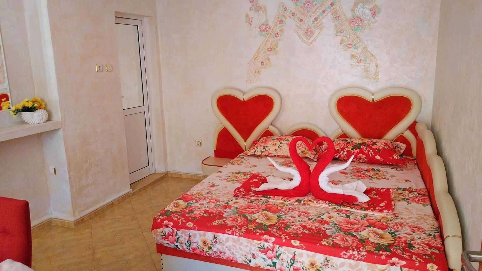 Boutique Guest House 'Sofia' ネセバル エクステリア 写真